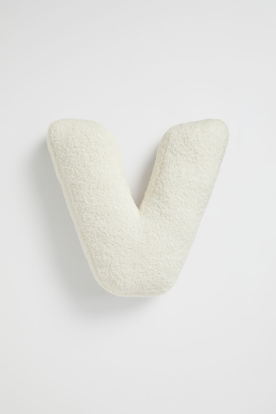 Teddy Initial Cushion Creme  V