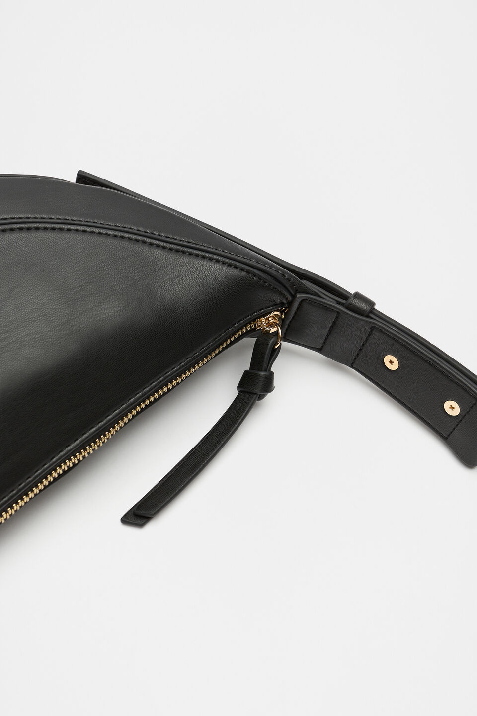 Relaxed Crossbody Bag  Black