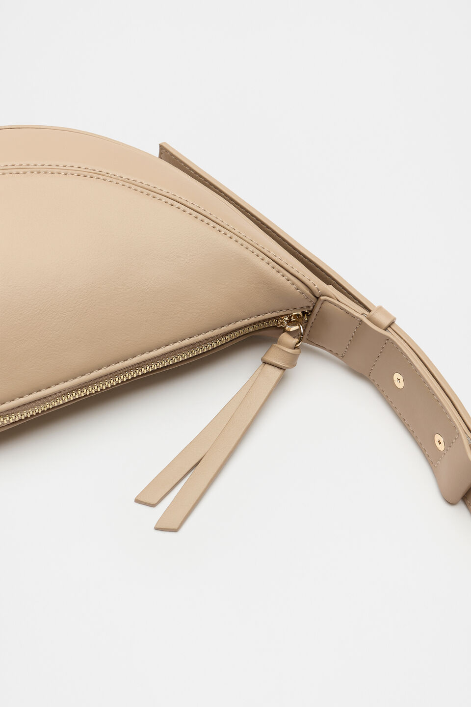 Relaxed Crossbody Bag  Rye