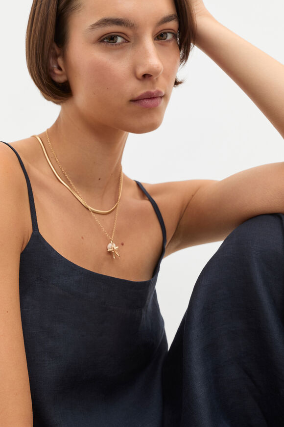 Starfish Pendant Necklace  Gold  hi-res