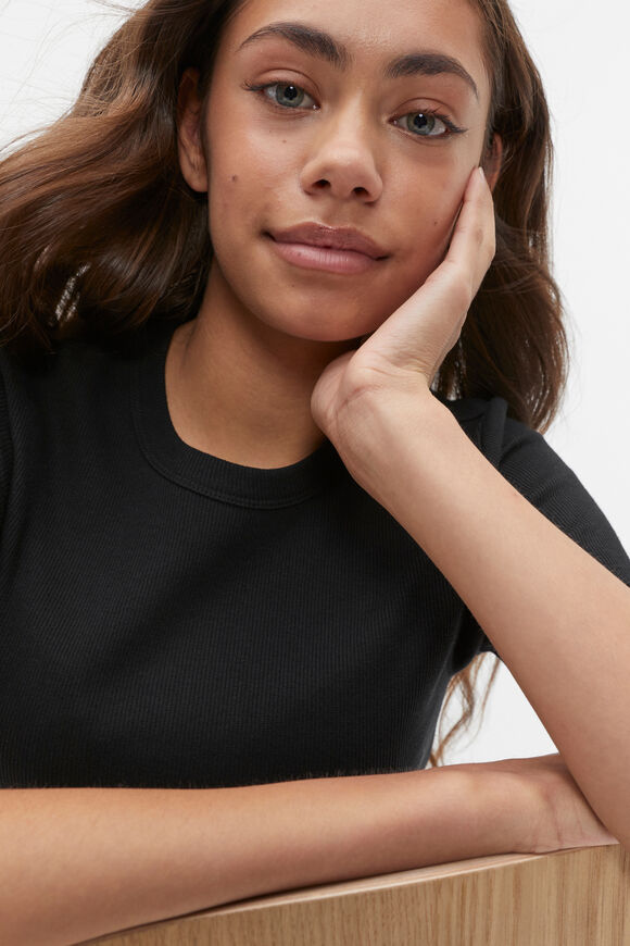 Core Crop Rib Tee  Black  hi-res