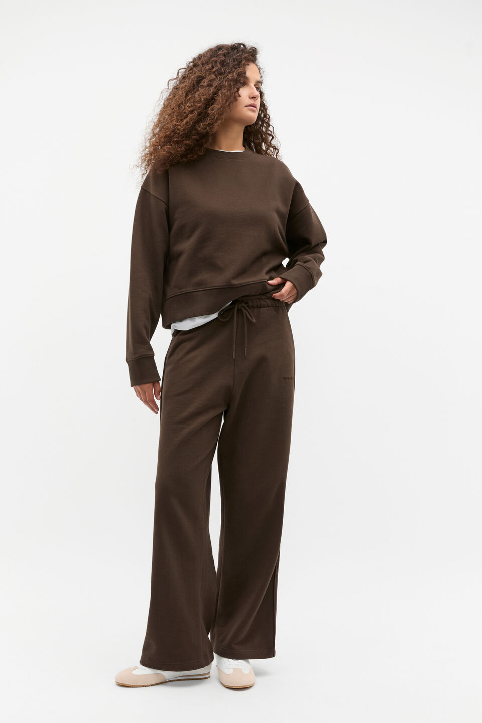 Boxy Crew Sweat  Dark Espresso