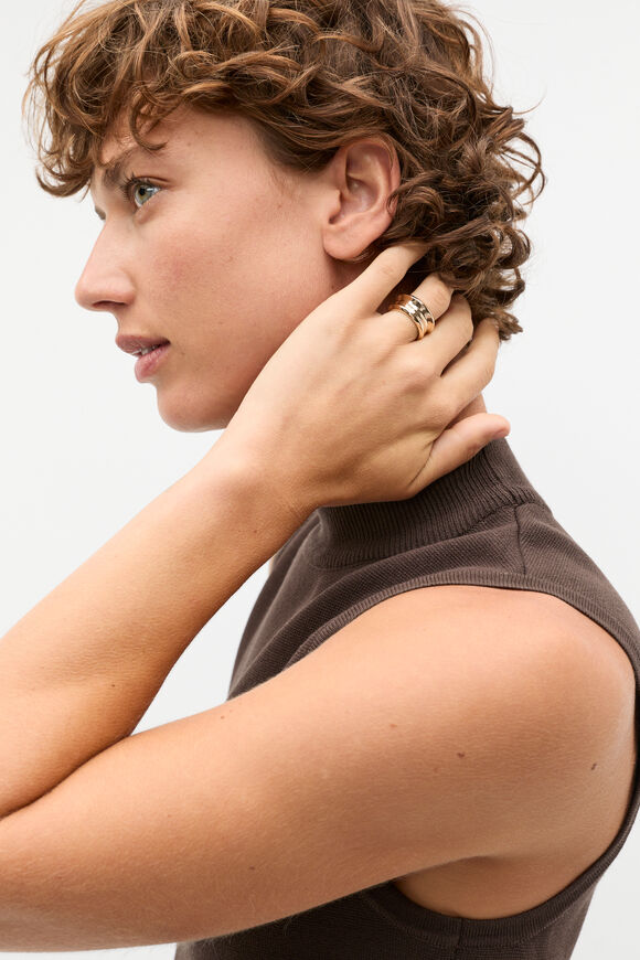 Crooked Ring  Gold  hi-res