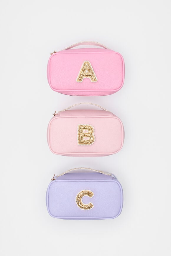 Initial Cos Case  M  hi-res