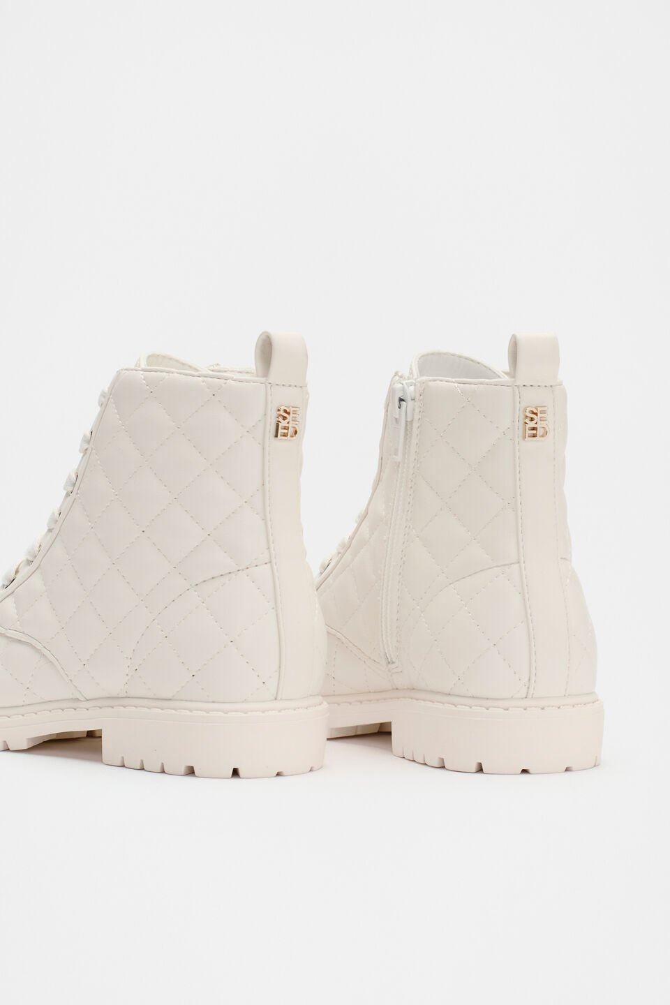 Quilted Hiking Boot  Classic Cream
