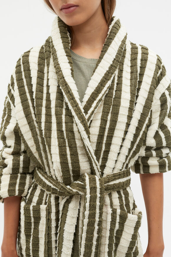 Pascoe Robe  Rainforest  hi-res