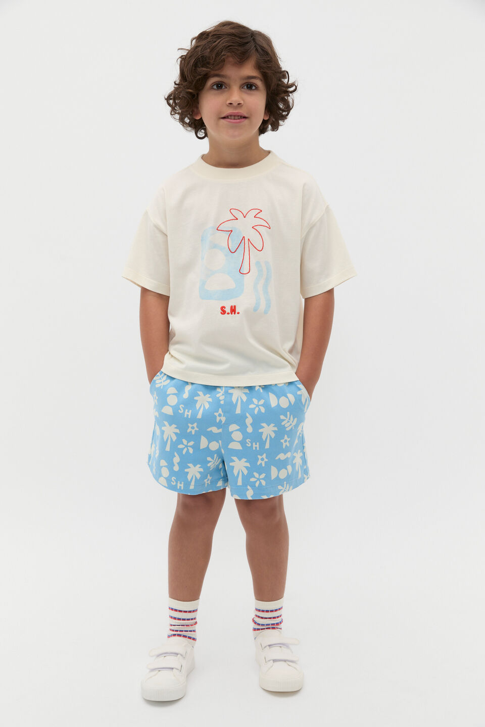 Vacay Short  Graphic Print