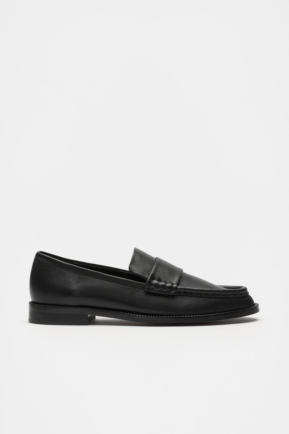 Kyla Loafer  Black