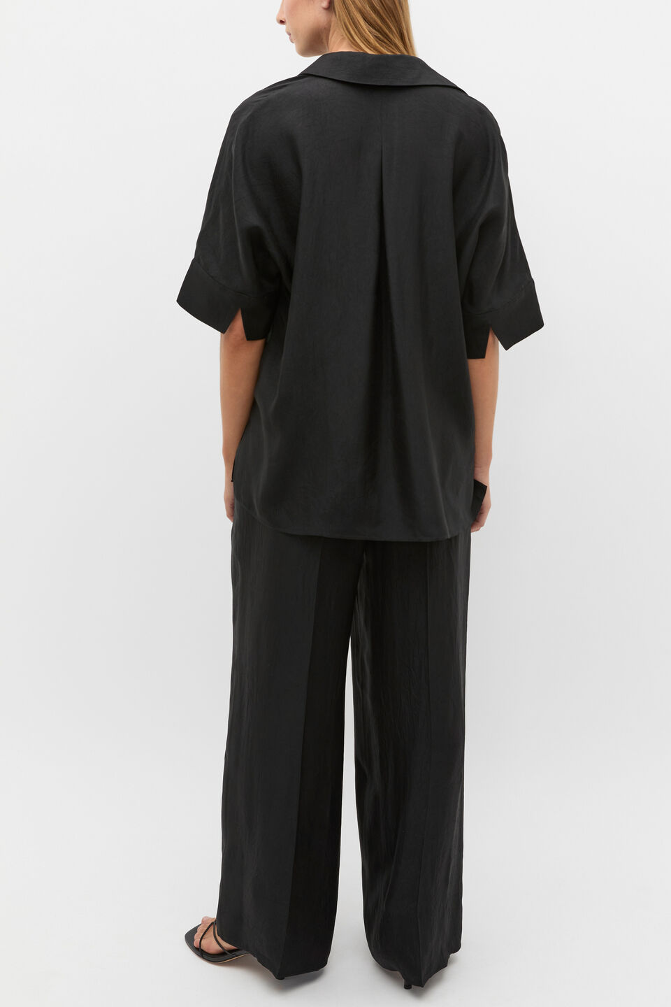 Crinkled Satin Collared Popover  Black