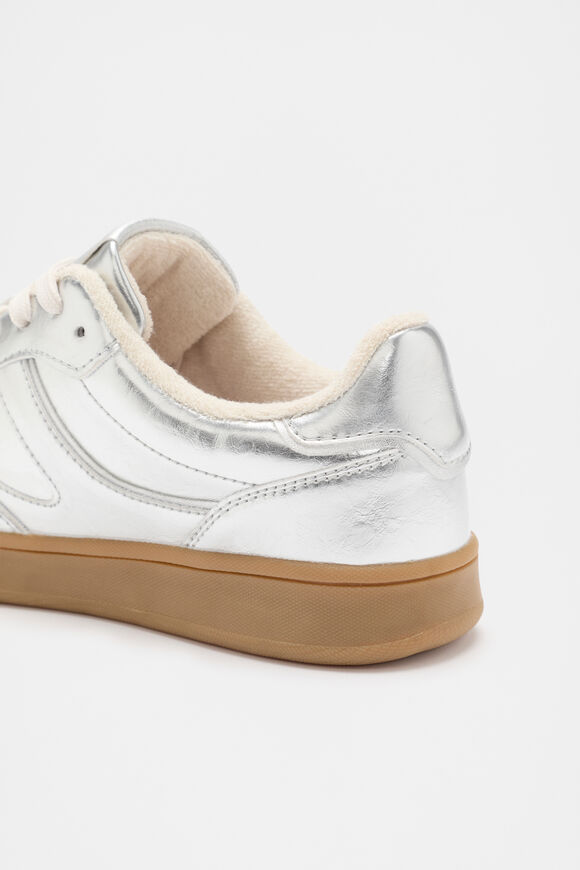 Classic Retro Trainer  Silver  hi-res