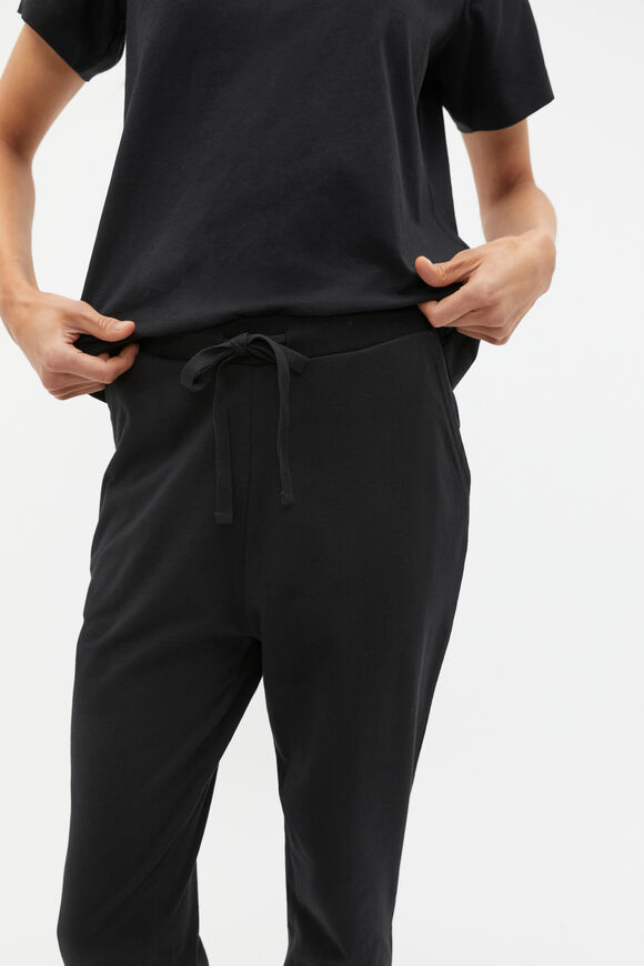 Core Heritage Jersey Trackpant  Black  hi-res