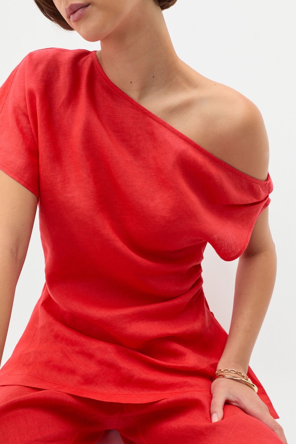 Linen Draped Split Hem Top  Electric Crimson