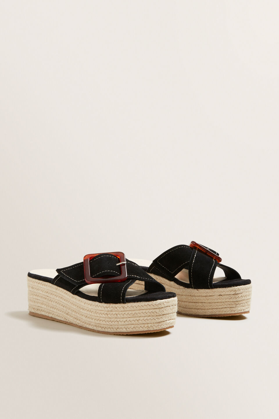 Tara Buckle Flatform  