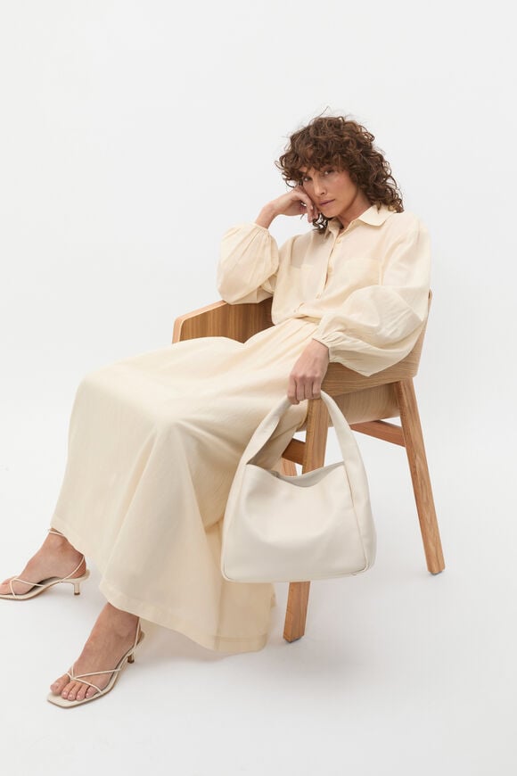 Leather Curved Tote  Tofu  hi-res