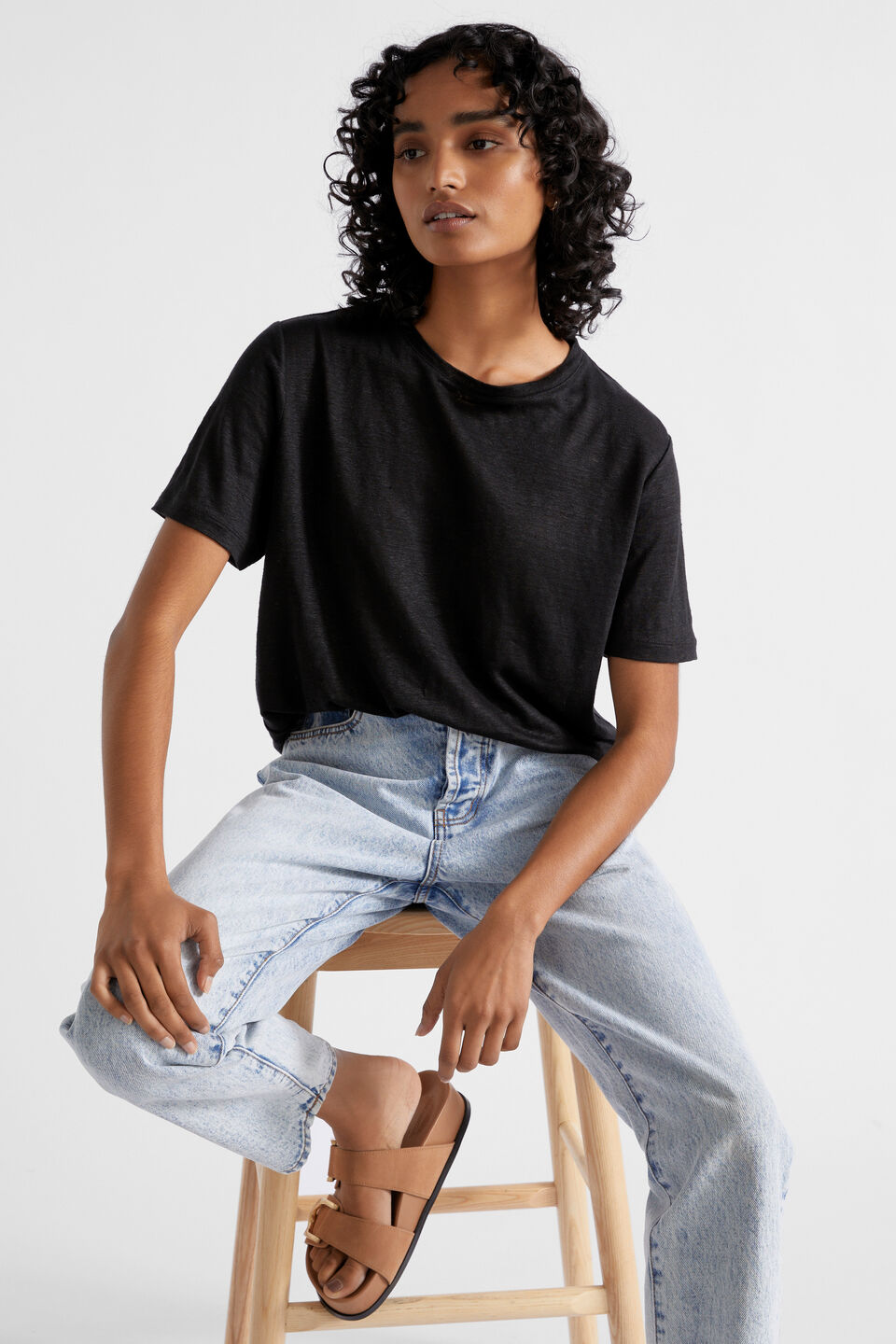 Core Linen Relaxed Tee  Black
