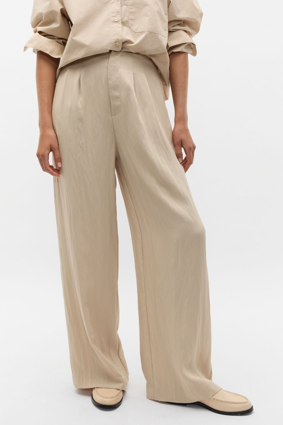 Relaxed High Waist Pant  Latte