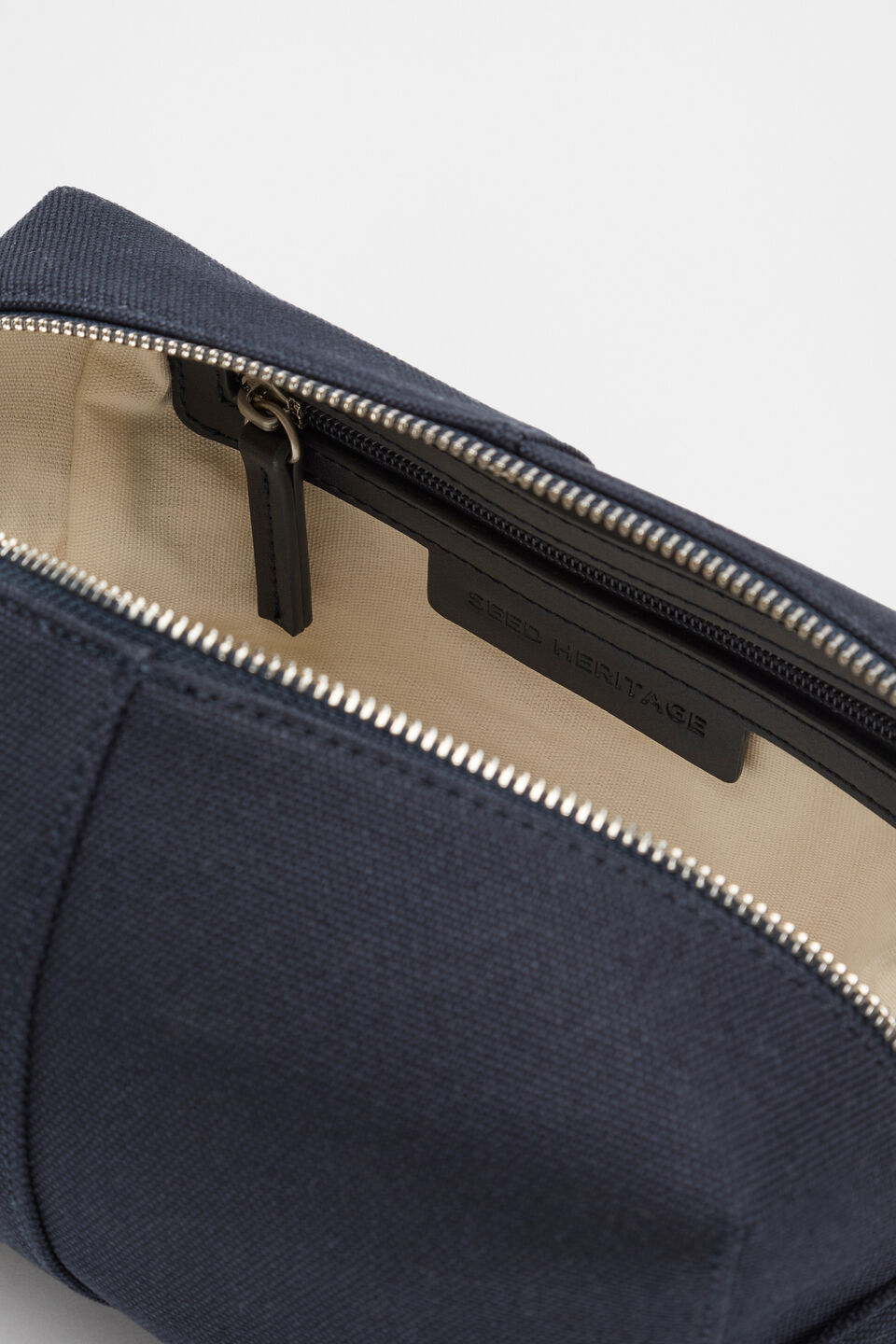 Classic Wash Bag  Midnight Blue