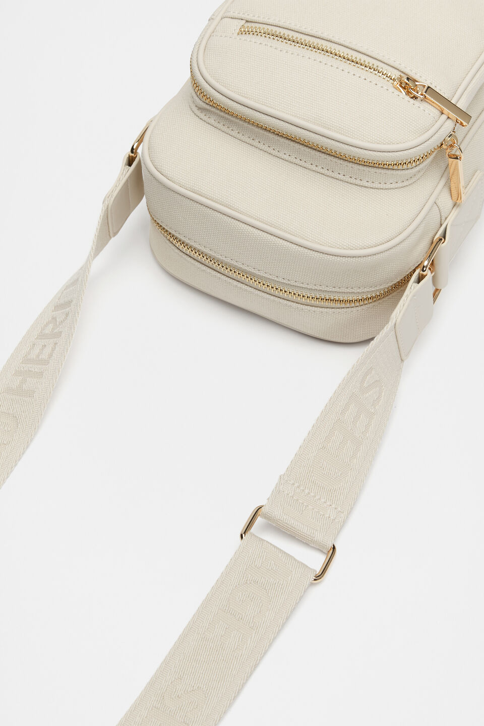 Seed Camera Bag  Frappe