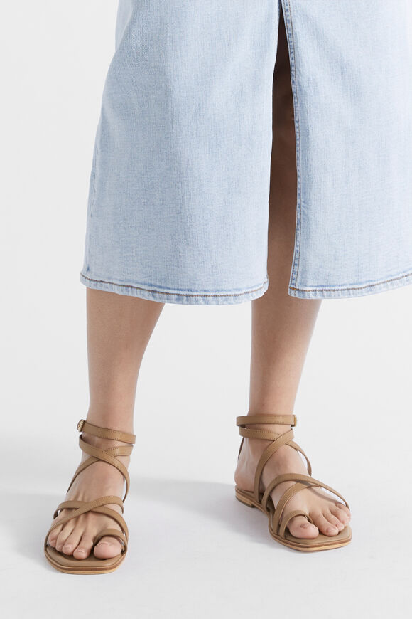 Addison Flat Sandal  Caramel  hi-res