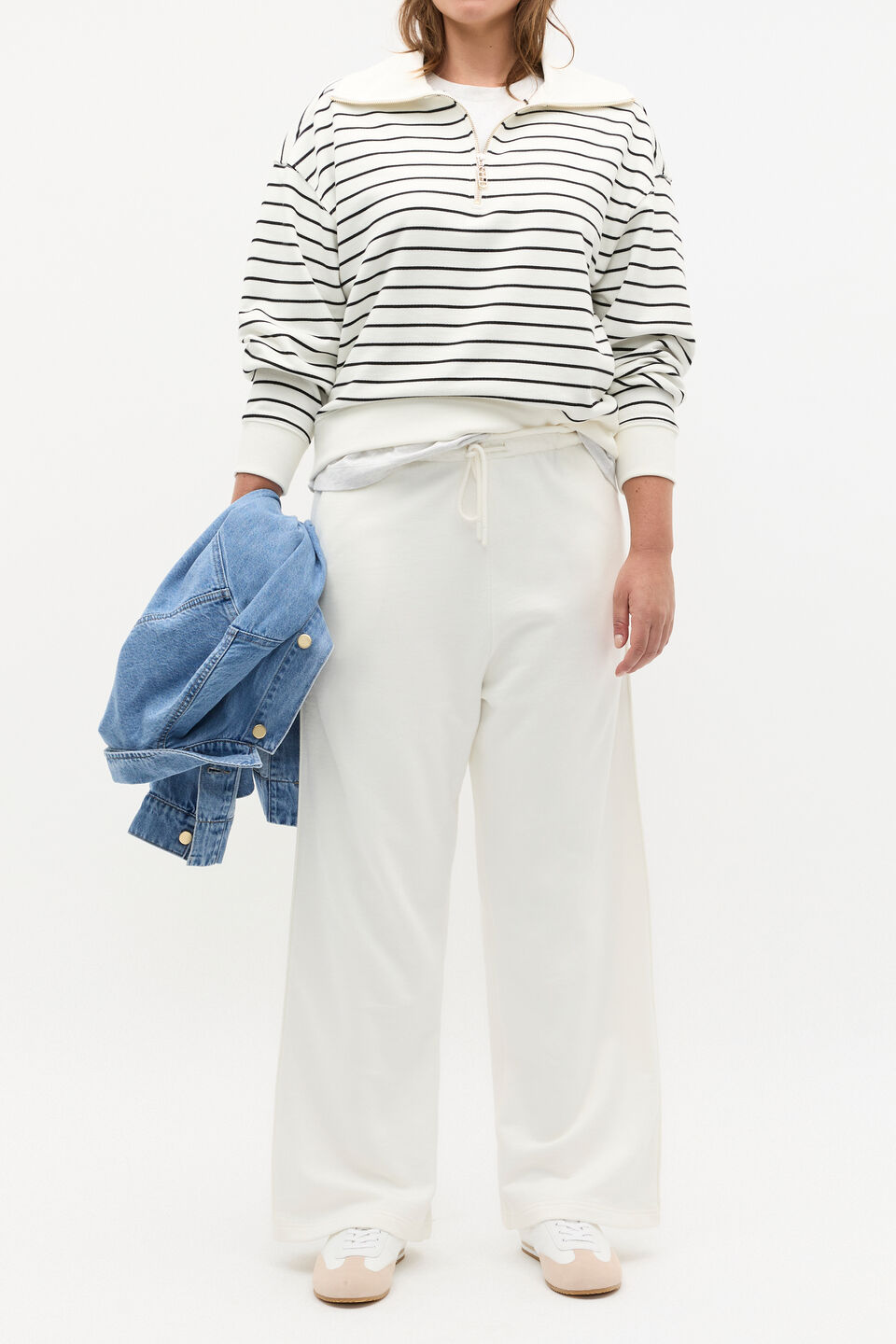 Core Heritage Half Zip Sweat  Cloud Cream Stripe