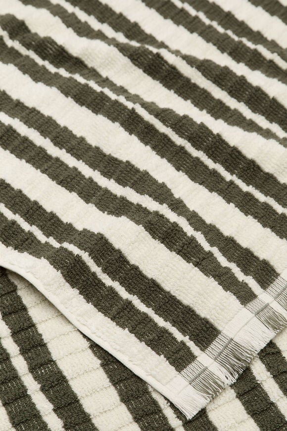 Pascoe Bath Sheet  Rainforest  hi-res