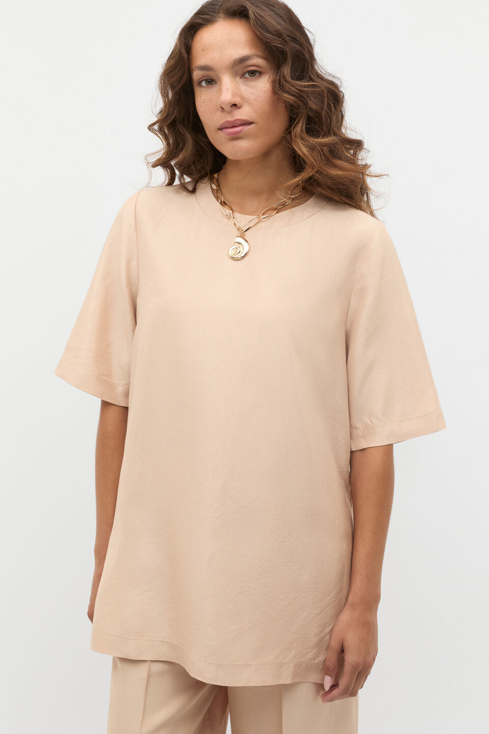 Crinkled Satin Split Hem Tee  Ecru