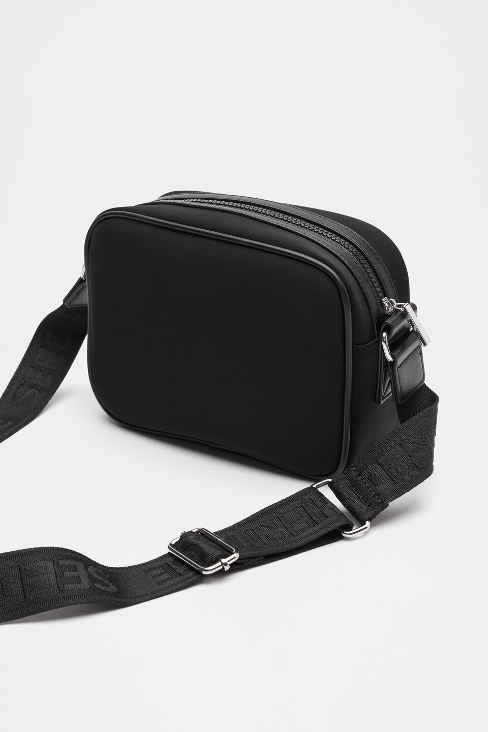 Seed Camera Tech Bag  Black