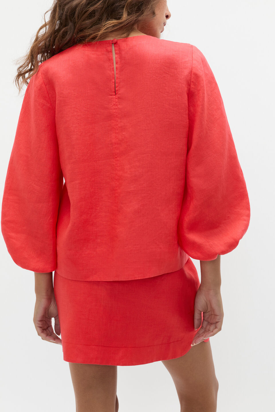 Core Linen Balloon Sleeve Top  Electric Crimson