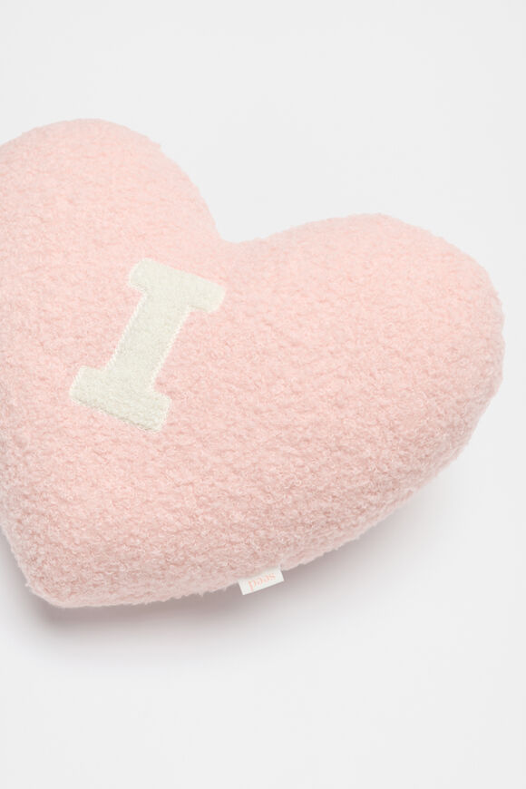Heart Initial Cushion  I  hi-res