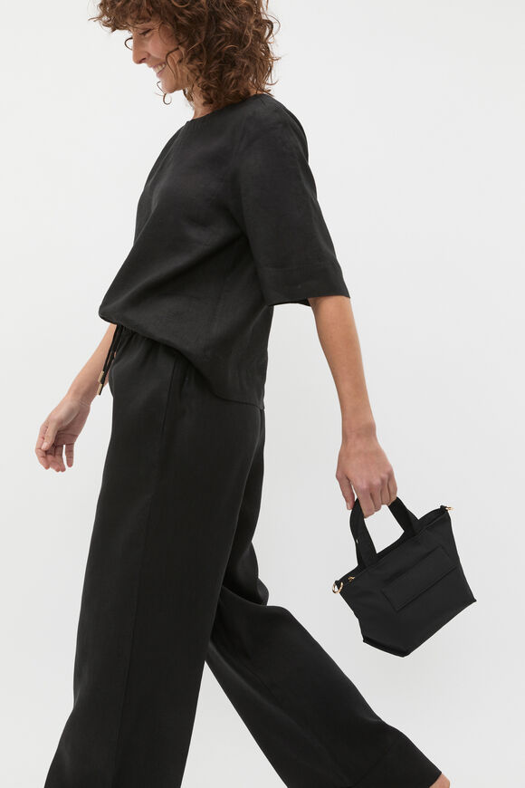 Seed Daily Crossbody Bag  Black  hi-res