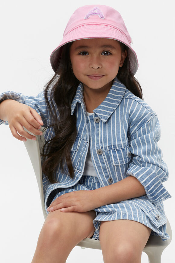 Initial Bucket Hat  U  hi-res