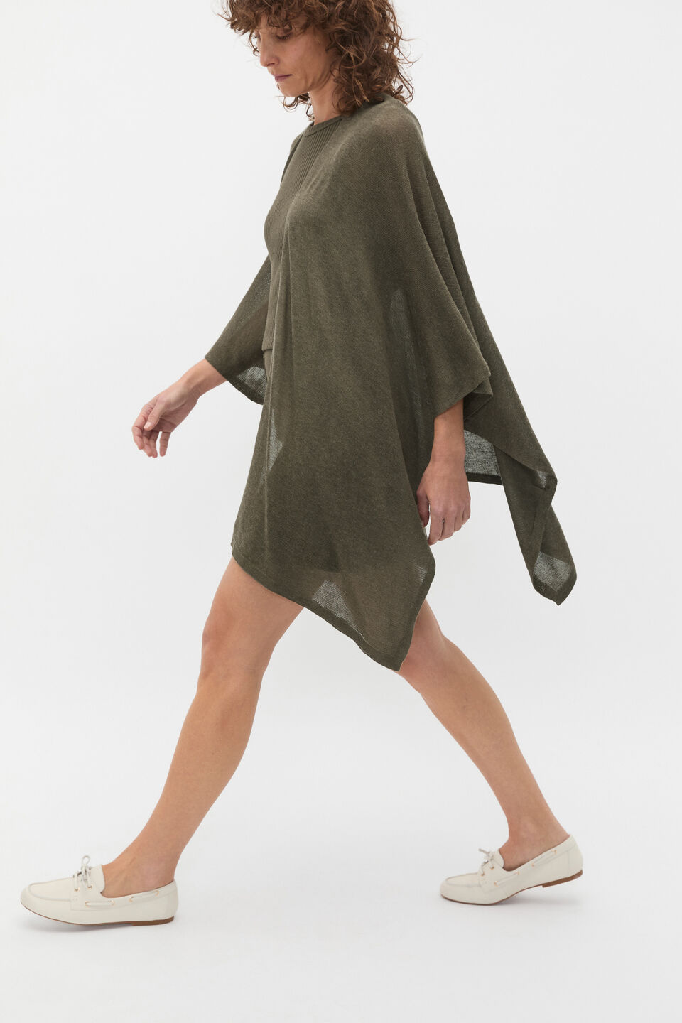 Fine Knit Poncho  Olive Leaf
