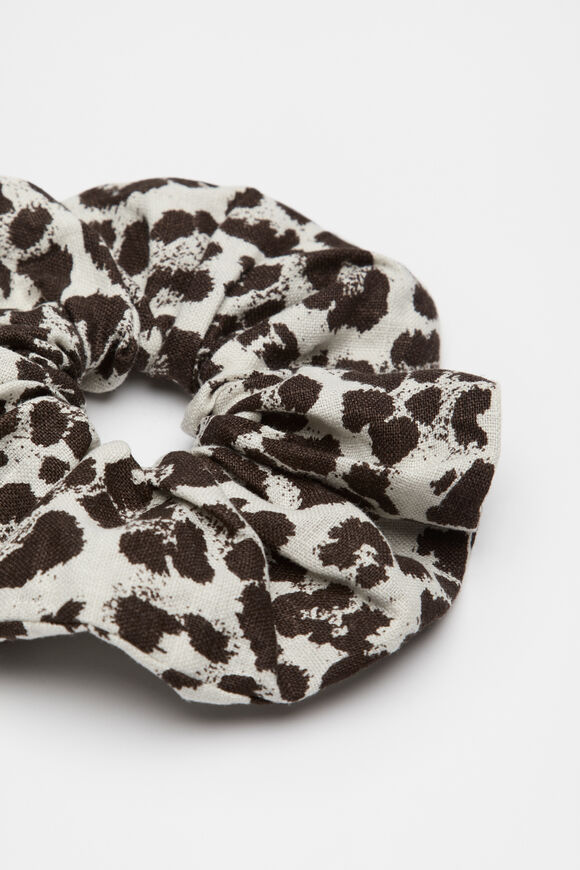 Large Scrunchie  Ocelot  hi-res