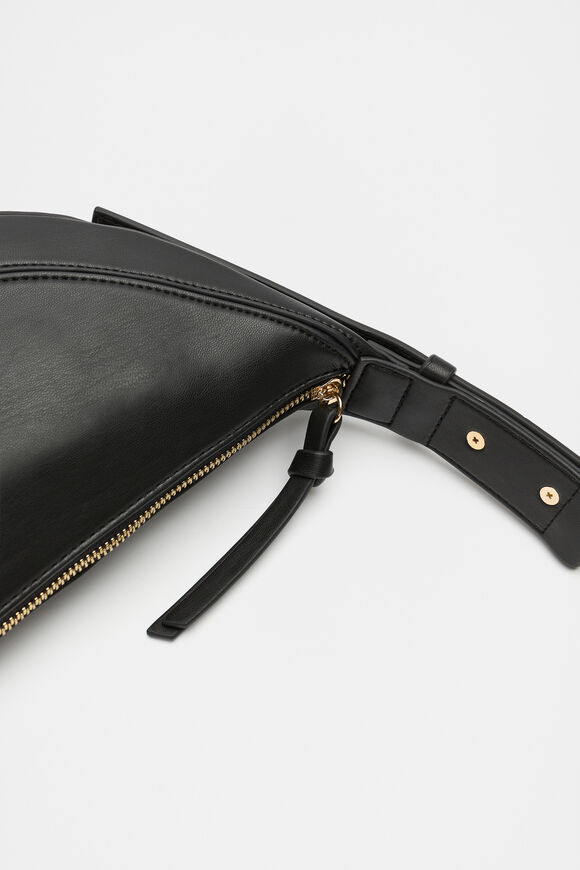 Relaxed Crossbody Bag  Black  hi-res