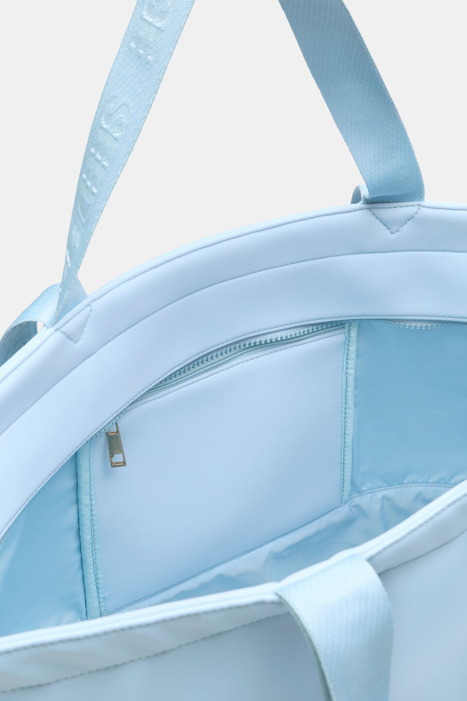 Seed Overnight Tech Tote  Arctic Blue