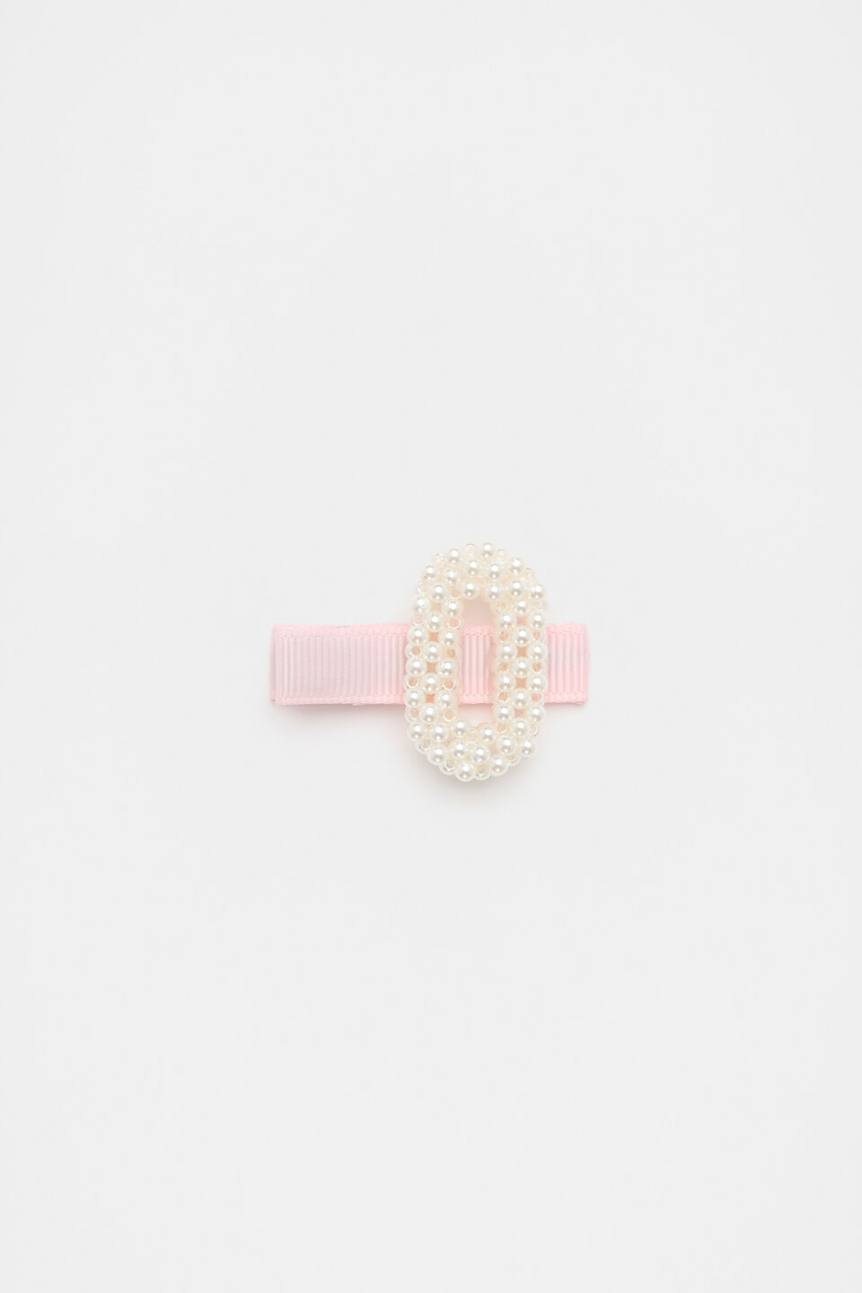 Initial Pearl Duck Clip  O