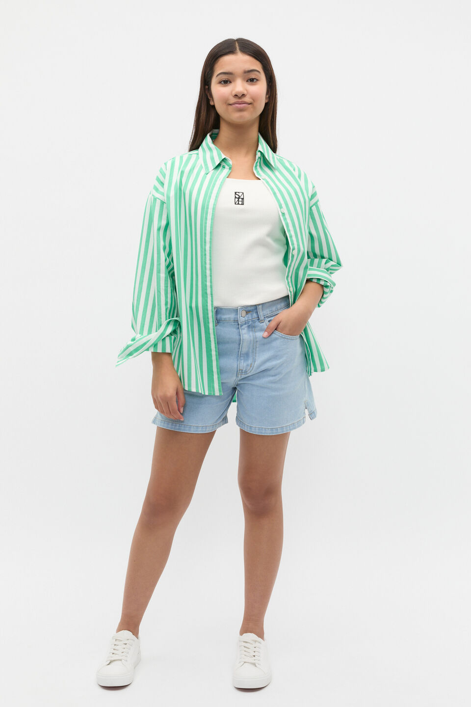 90s Denim Short  Light Wash