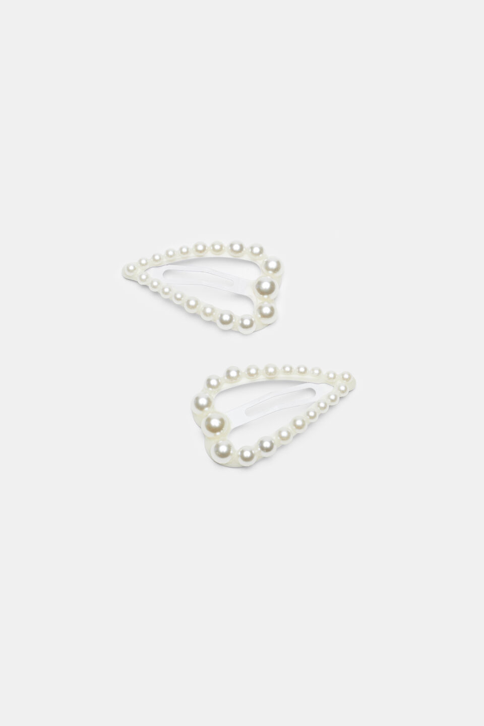 Pearl Heart Snaps  Classic Cream