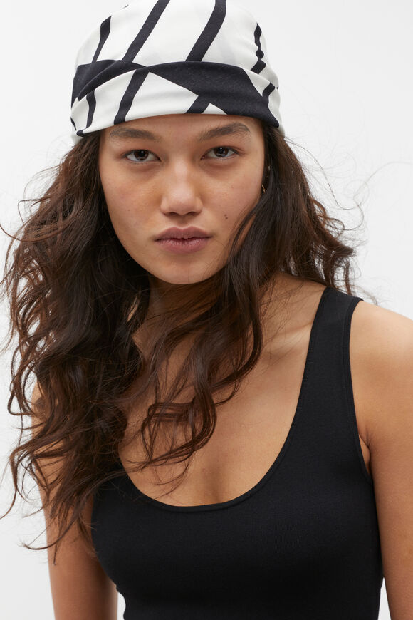 Seed Emblem Monochrome Scarf  Cloud Cream  hi-res