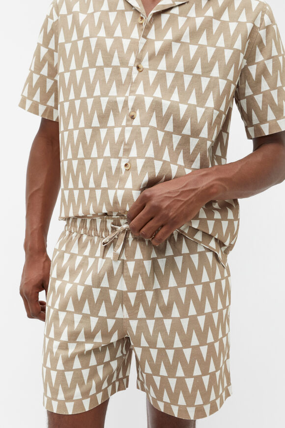 Geo Print Short  Hazelnut Multi  hi-res