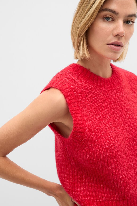 Lofty Neat Vest  Poppy  hi-res