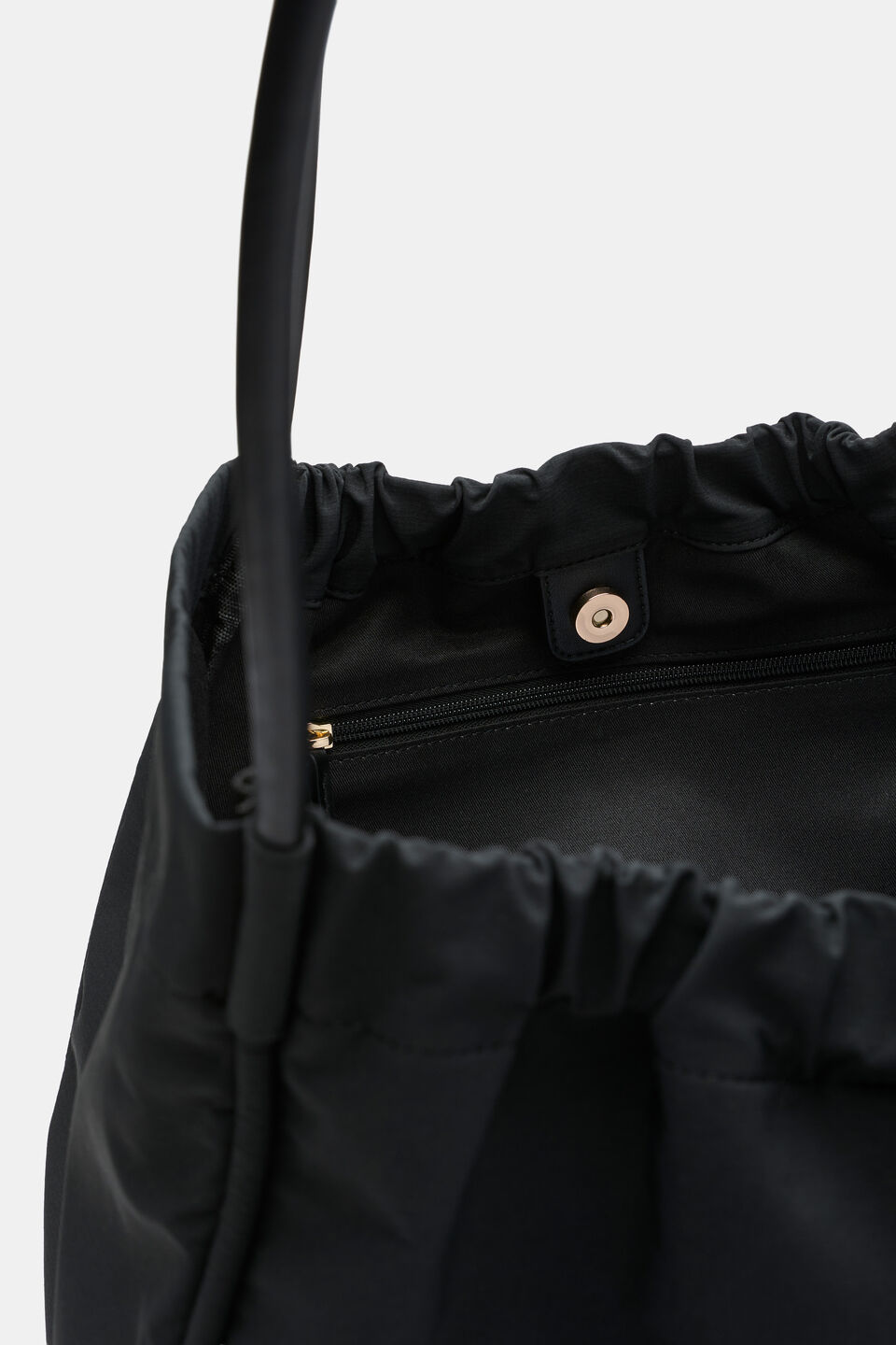 Ruched Essential Tech Tote  Black