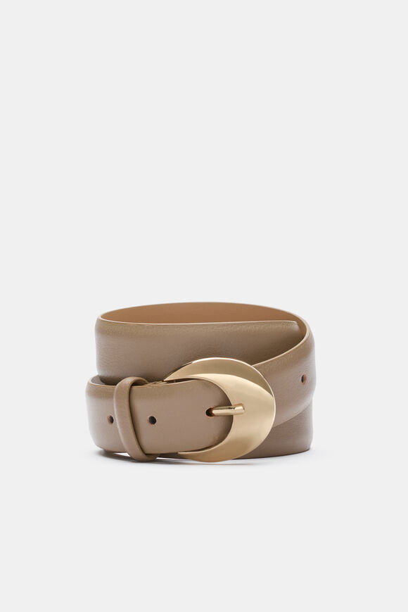 Dove Circle Buckle Belt  Dark Cashew Pebble  hi-res