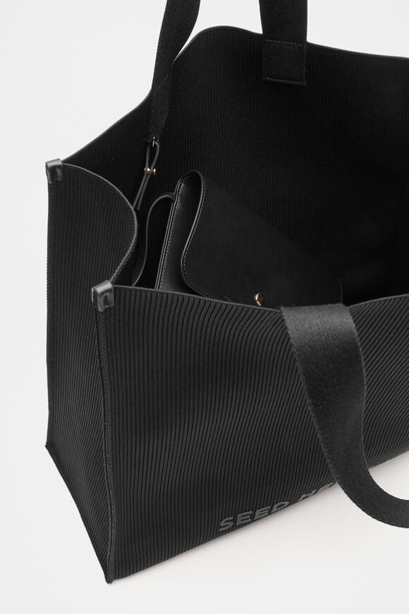 Large Knit Tote  Black  hi-res