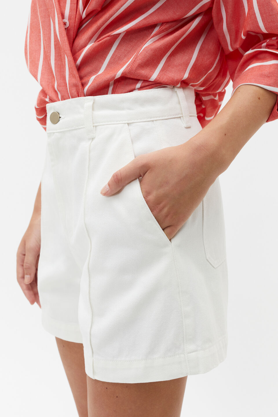 Denim Pintuck Short  Cloud Cream