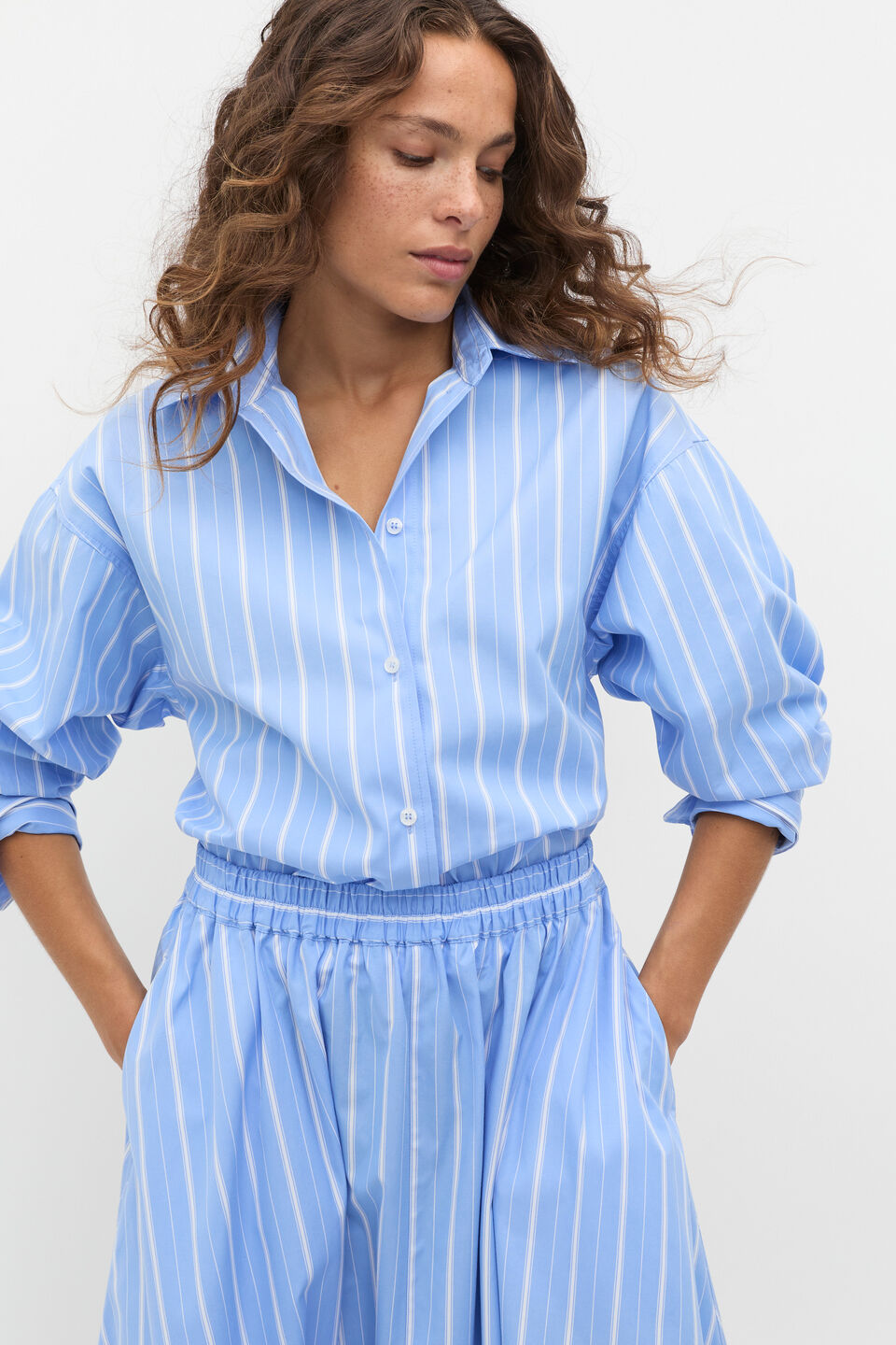 Poplin Variegated Stripe Shirt  Cornflower Blue Stripe