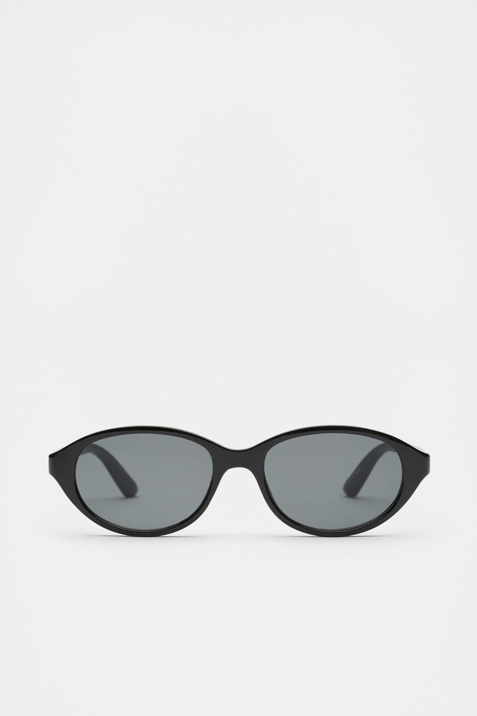 Pippa Round Sunglasses  Black