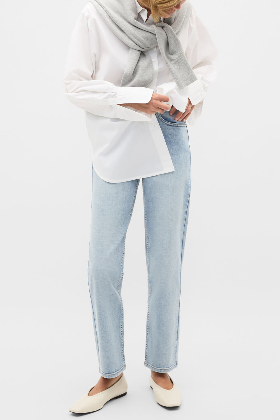 Core Straight Leg Stretch Jean  Mid Blue Wash