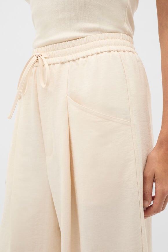 Textured Barrel Pant  Coconut Cream  hi-res