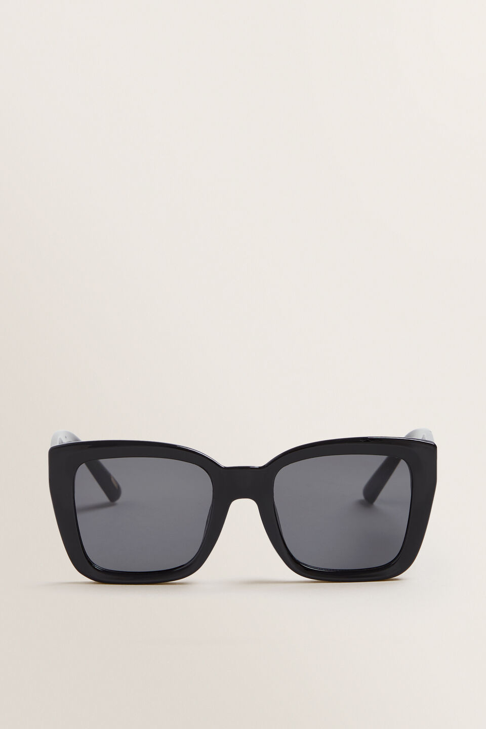 Blake D-Frame Sunglasses  